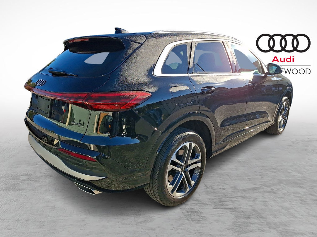 Certified 2025 Audi Q5 Premium Plus w/ Premium Plus AWD/4WD image 6