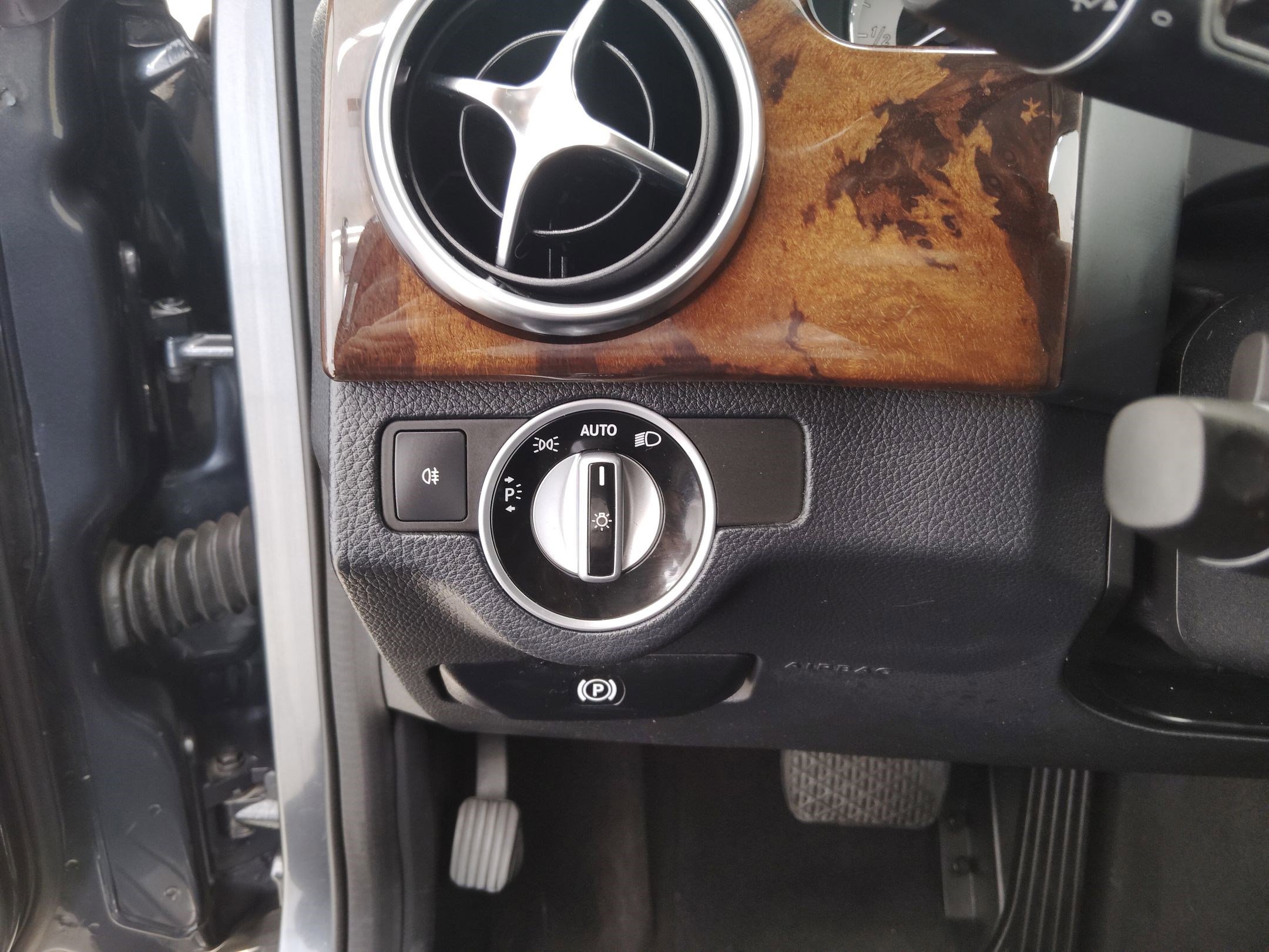 Used 2013 Mercedes-Benz GLK 350 4MATIC image 18