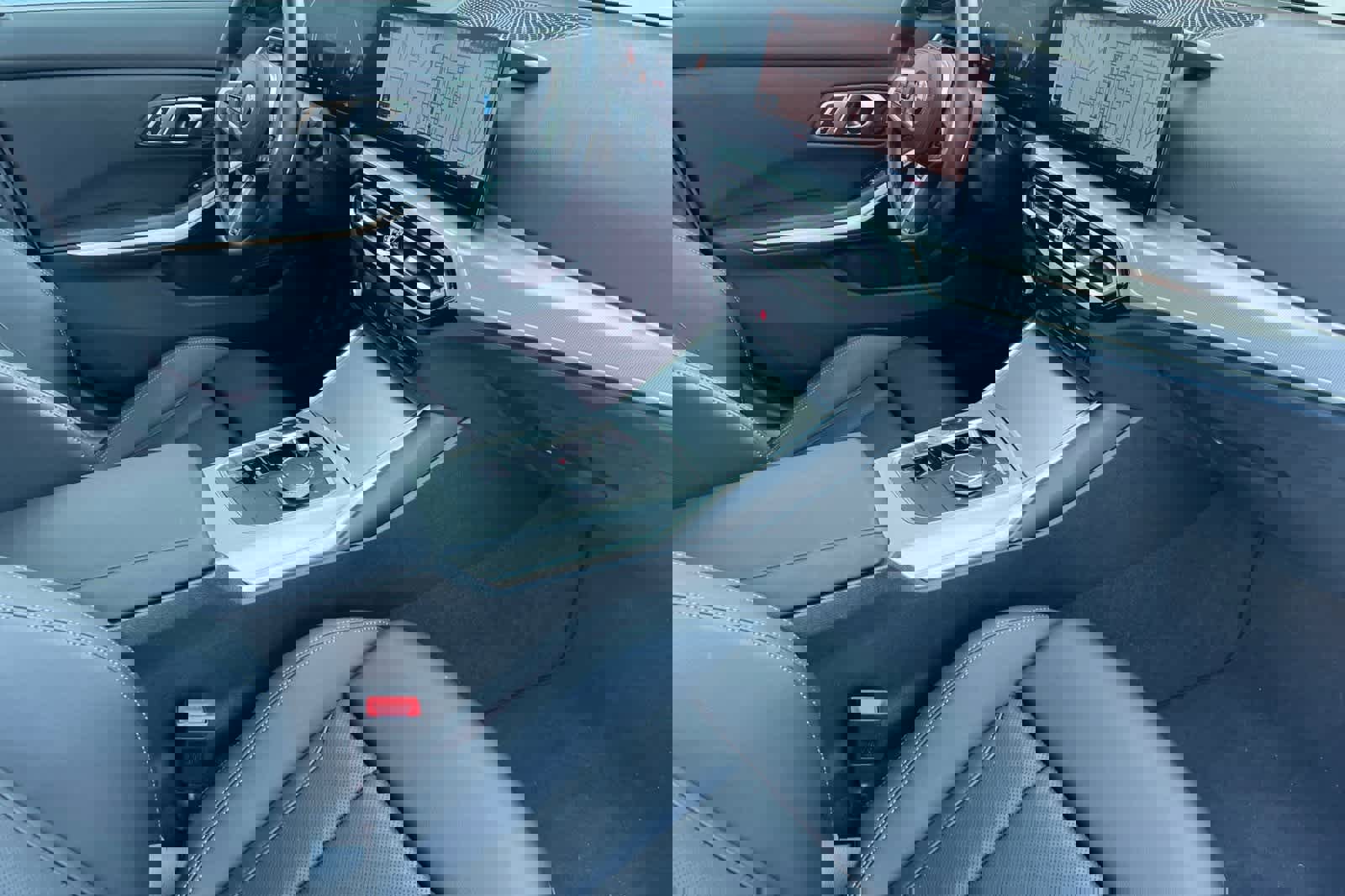 Used 2023 BMW M340i w/ Shadowloine Package image 16