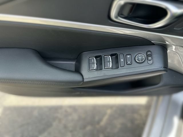 Certified 2025 Acura Integra FWD image 15