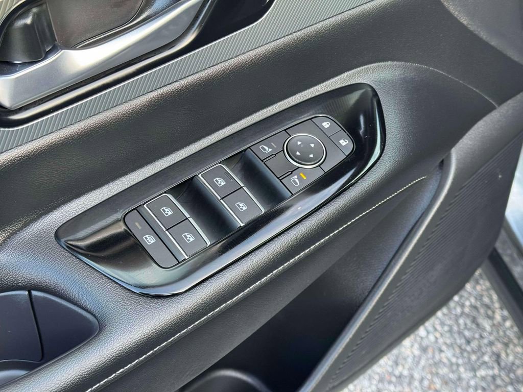 Certified 2025 Nissan Murano SL AWD/4WD image 17