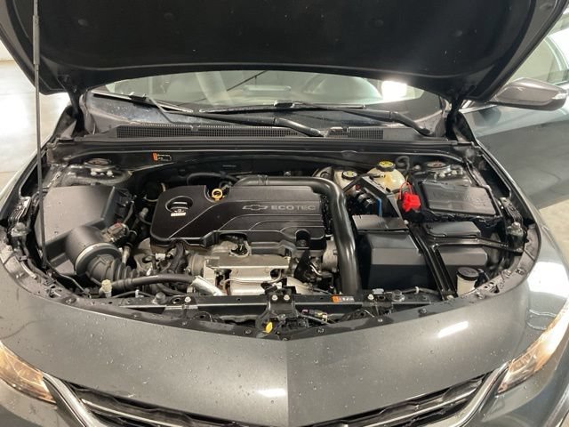 Used 2017 Chevrolet Malibu LT FWD image 27