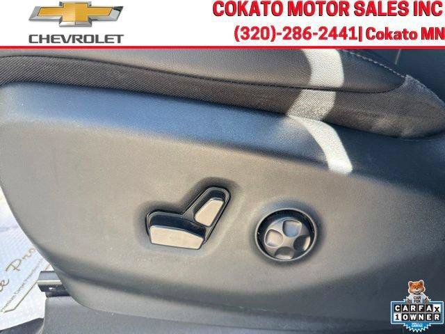 Used 2024 Chrysler Pacifica Touring-L FWD image 20