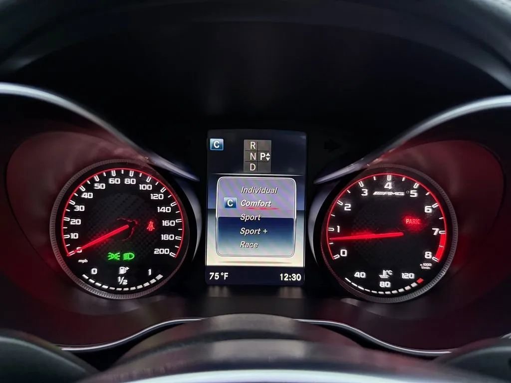 Used 2016 Mercedes-Benz C 63 AMG S image 31