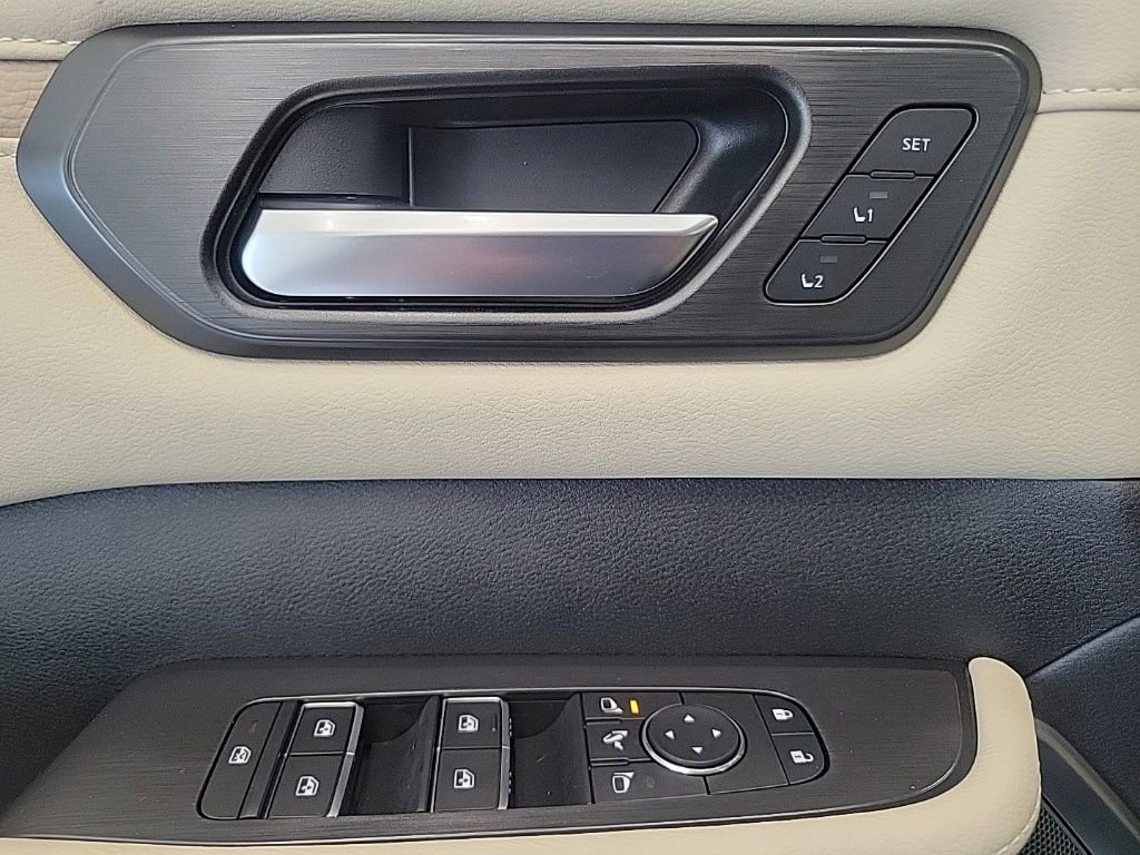 New 2025 Nissan Armada Platinum Reserve image 29