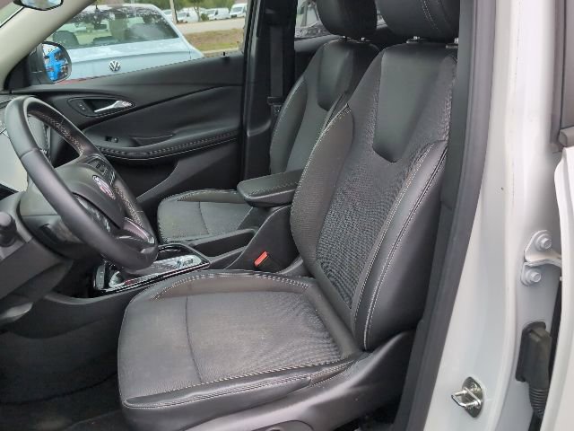 Used 2021 Buick Encore GX Select w/ Sport Touring Package FWD image 9