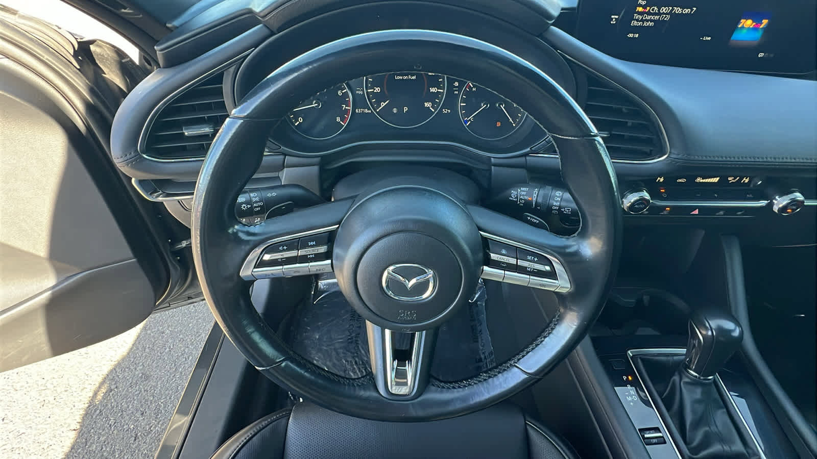 Used 2023 MAZDA MAZDA3 s image 18