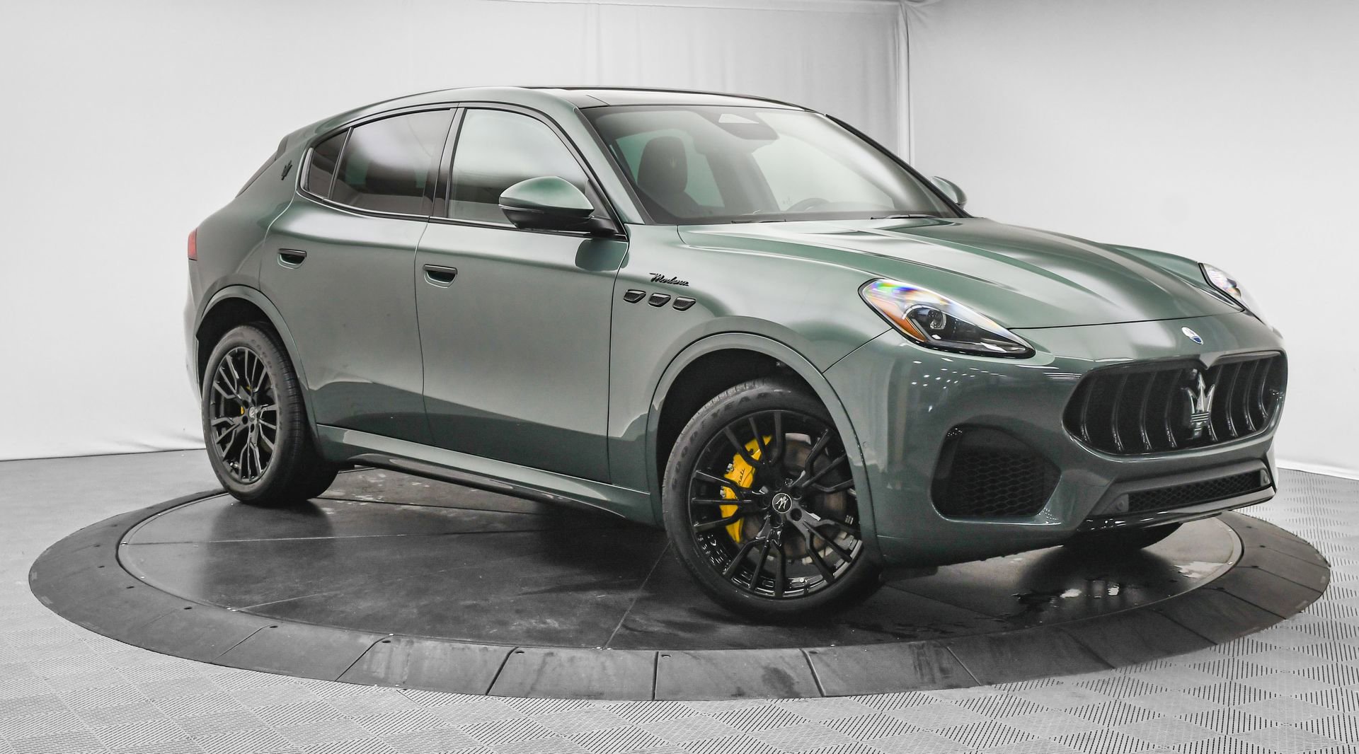 New 2025 Maserati Grecale Modena