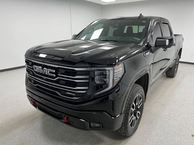 Used 2025 GMC Sierra 1500 AT4 w/ AT4 Premium Package image 6