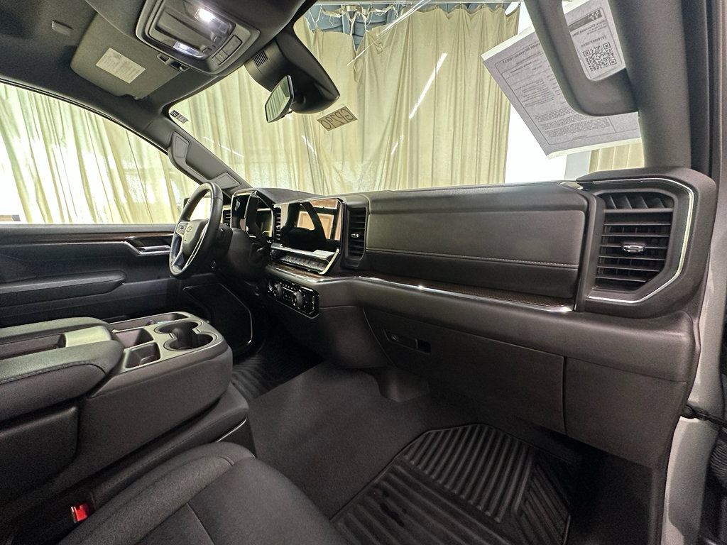 Certified 2023 Chevrolet Silverado 1500 LT AWD/4WD image 21