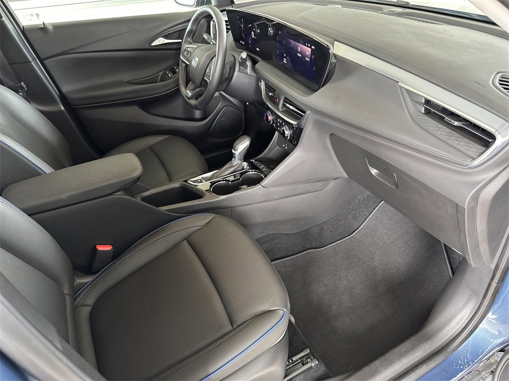 New 2025 Buick Encore GX Sport Touring w/ Advanced Technology Package image 35