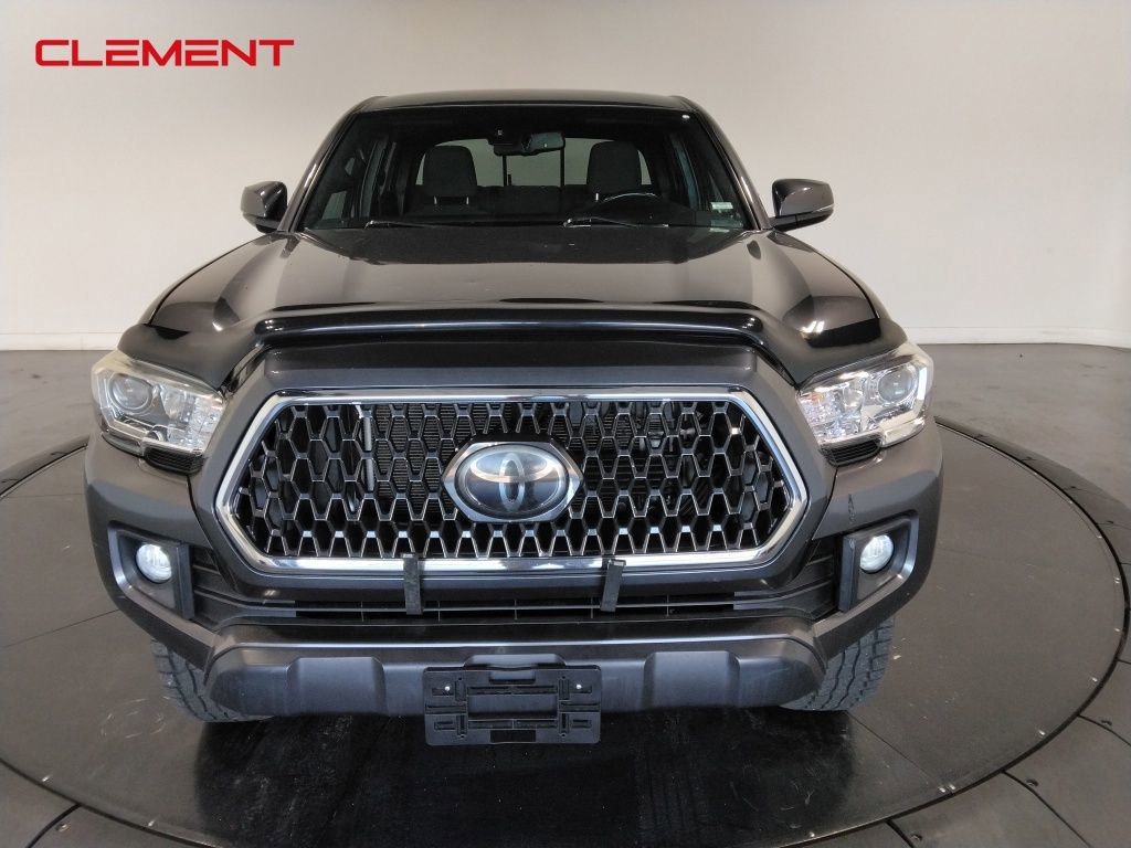 Used 2018 Toyota Tacoma TRD Off-Road video 2