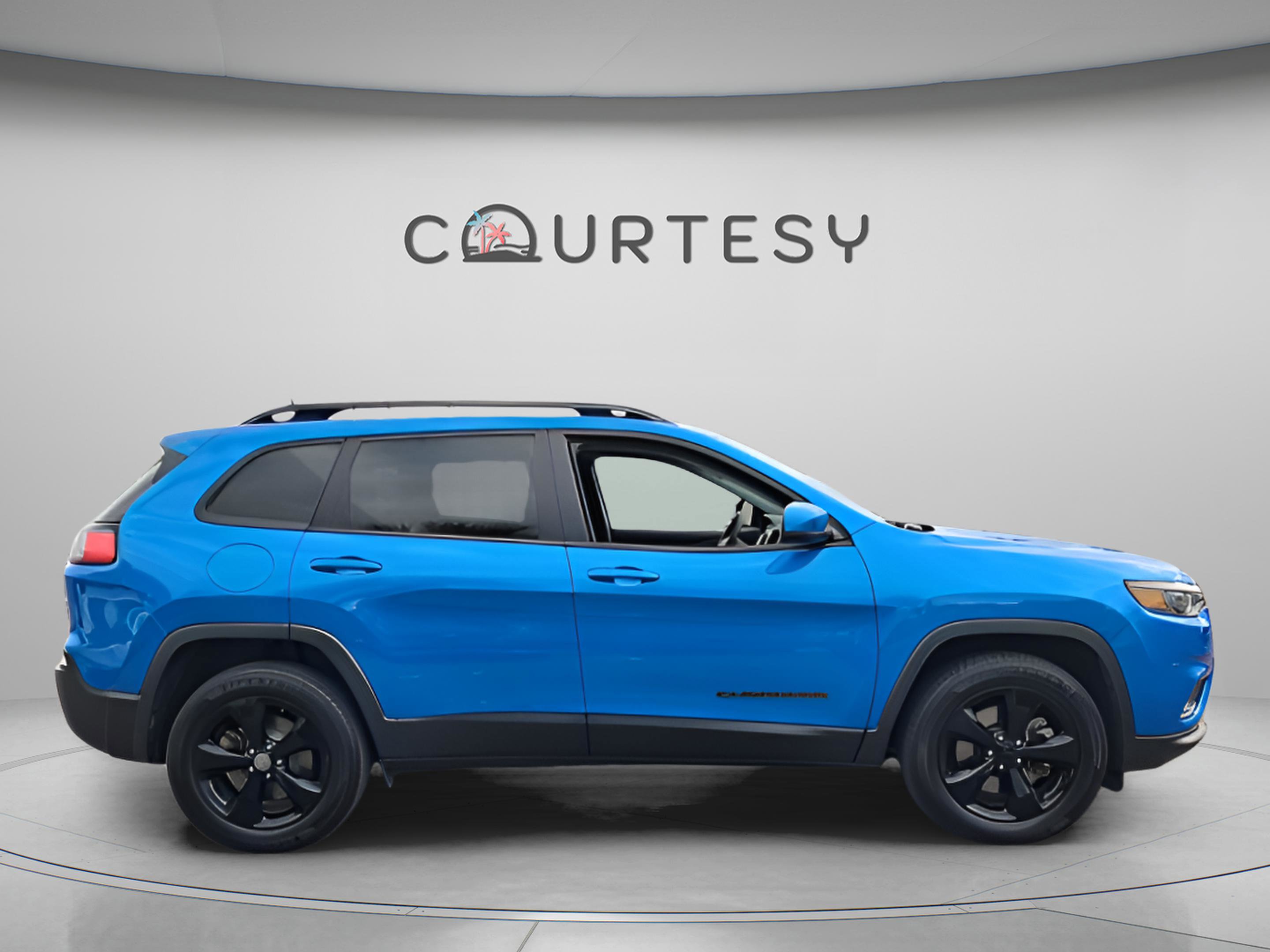 Used 2020 Jeep Cherokee Latitude Plus image 6
