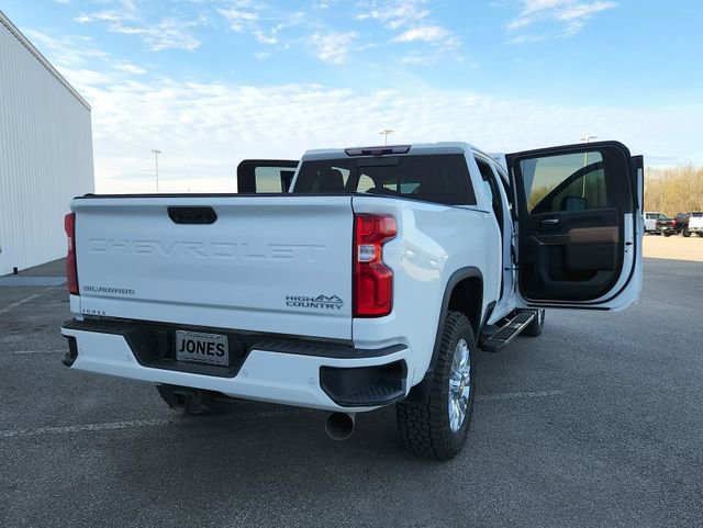 Used 2022 Chevrolet Silverado 2500 High Country w/ Technology Package image 16