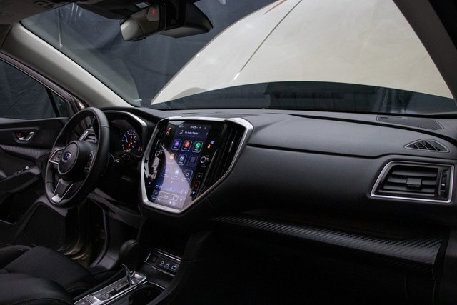 Used 2024 Subaru Ascent Premium w/ Convenience Package image 15