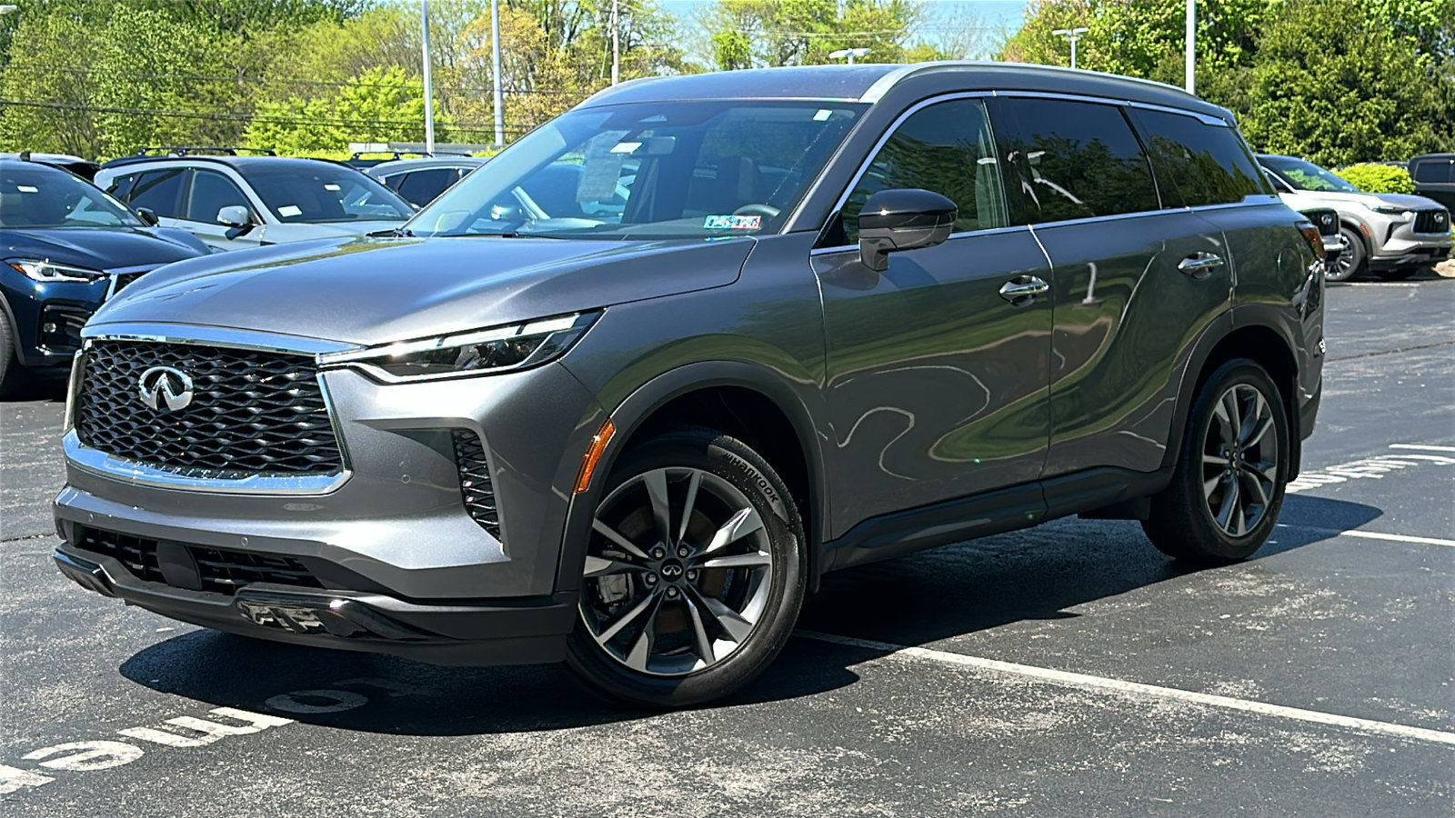 New 2025 INFINITI QX60 Luxe w/ Cargo Package image 1