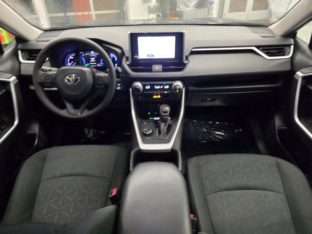 Used 2024 Toyota RAV4 AWD Hybrid image 32