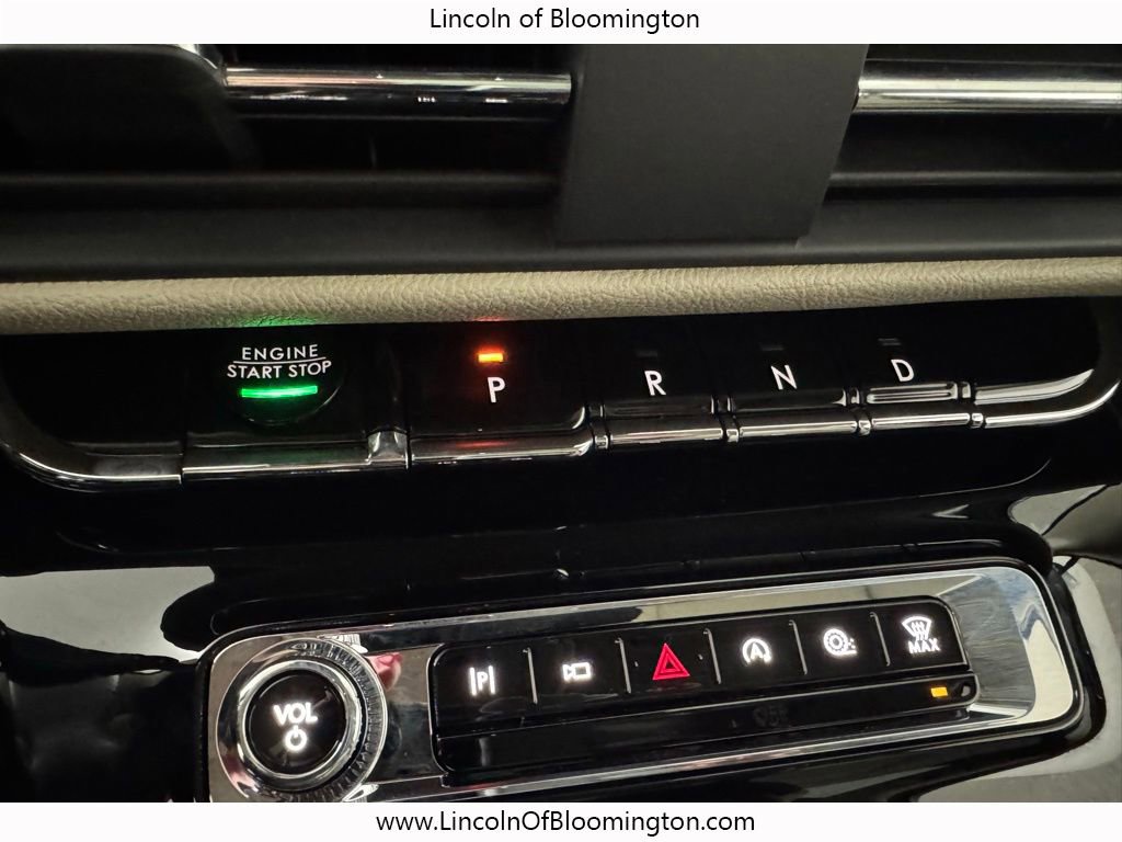 New 2026 Lincoln Corsair Premiere image 36