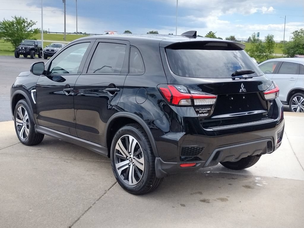New 2026 Mitsubishi Outlander Sport SE AWD/4WD image 17