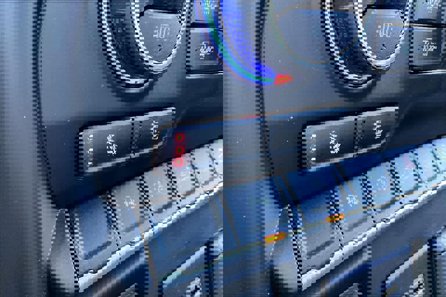 Used 2021 Chevrolet Silverado 1500 LT Trail Boss w/ Convenience Package II image 34