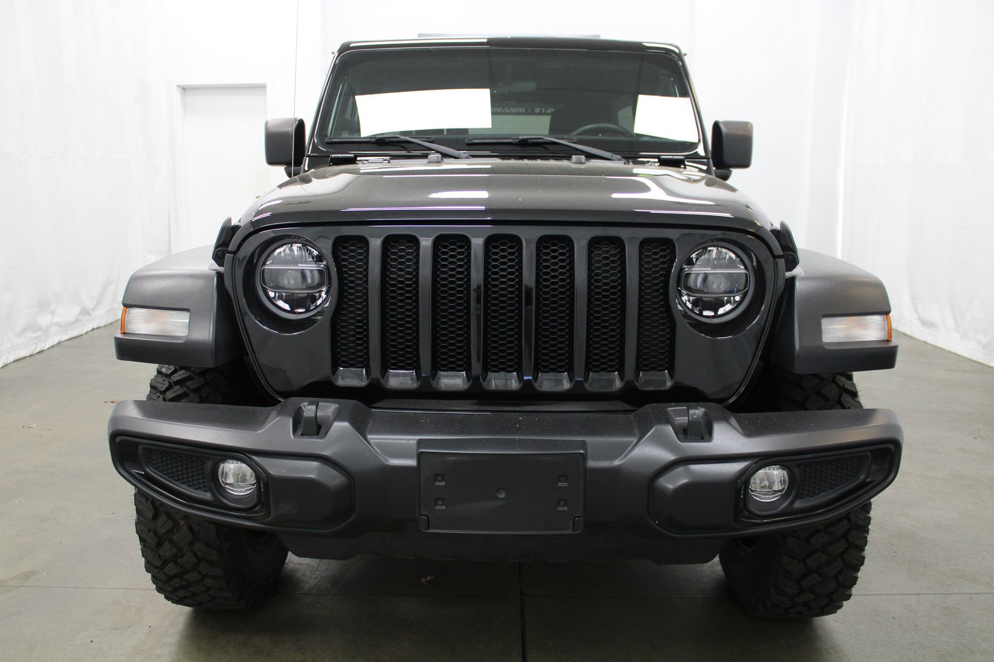 Used 2021 Jeep Wrangler Unlimited Sport AWD/4WD image 2