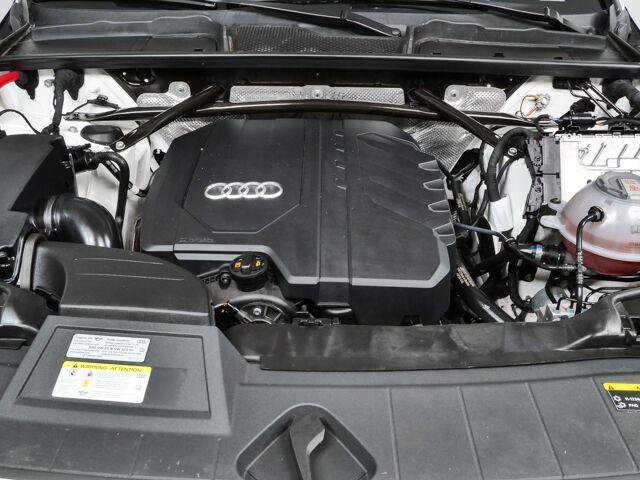 Used 2021 Audi Q5 2.0T Premium Plus w/ Premium Plus Package AWD/4WD image 33