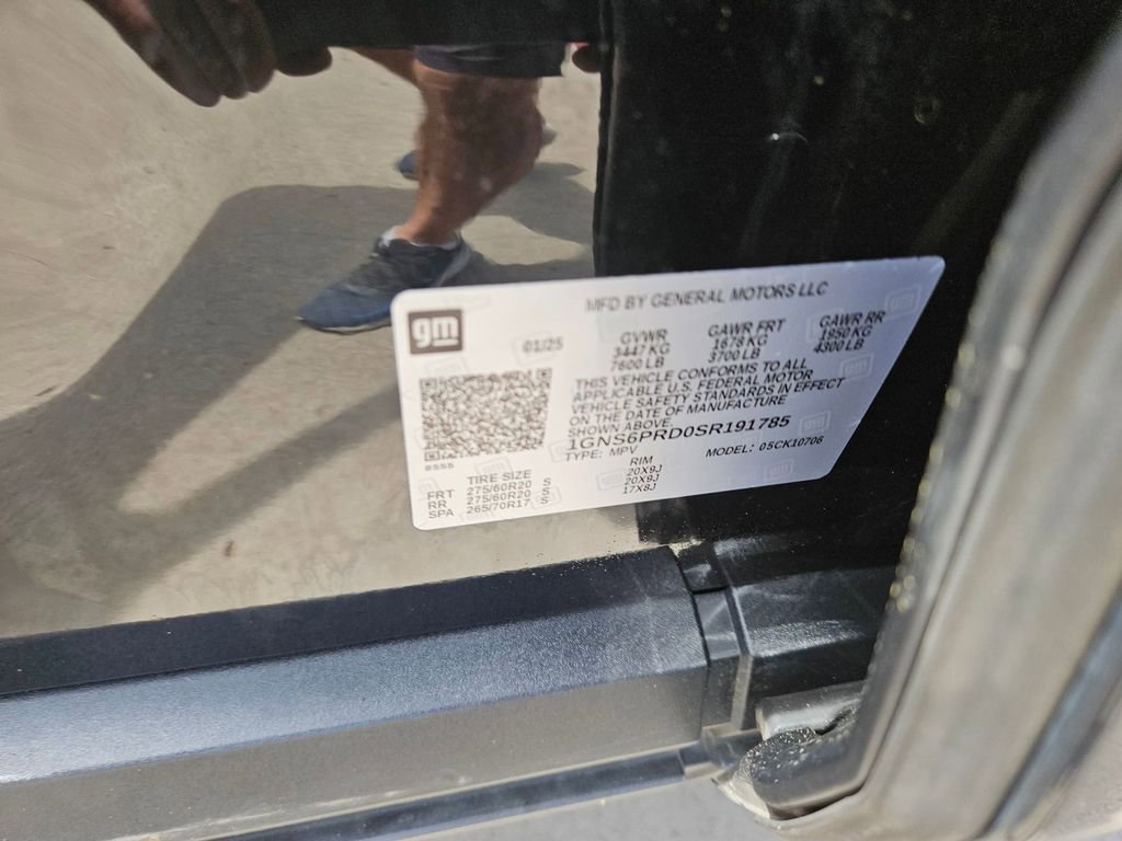 Used 2025 Chevrolet Tahoe Z71 image 30