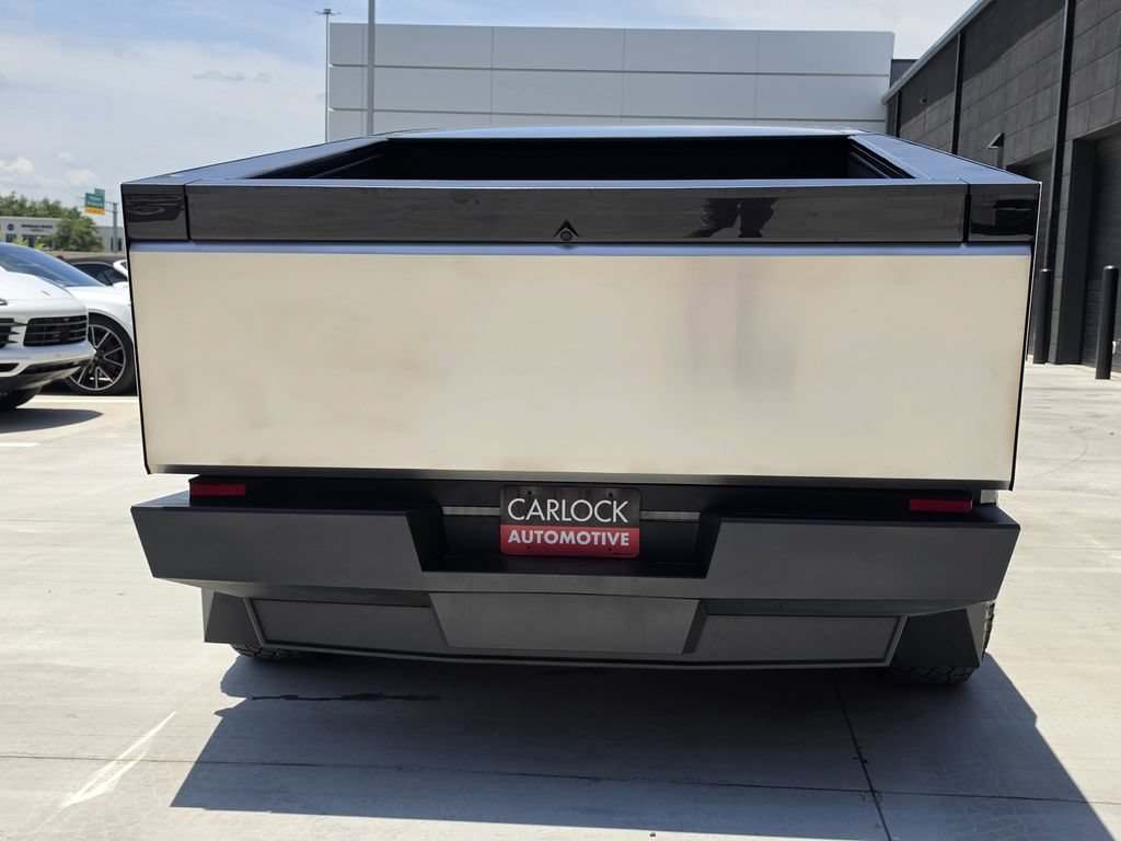 Used 2024 Tesla Cybertruck Cyberbeast AWD/4WD image 9