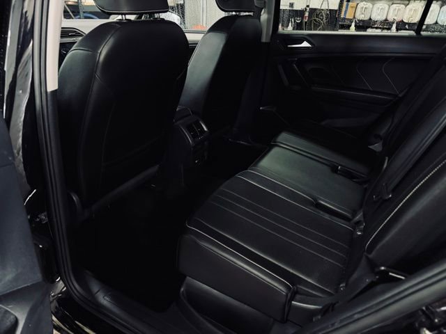 Used 2022 Volkswagen Tiguan SE w/ Panoramic Sunroof Package image 20