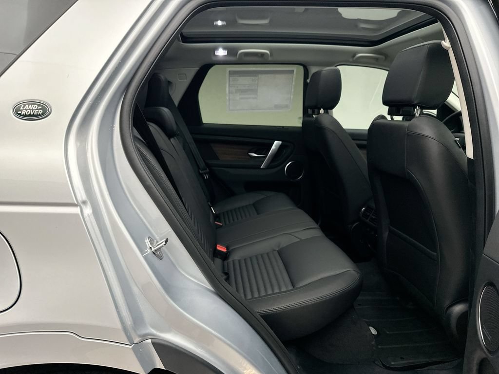 Certified 2025 Land Rover Discovery Sport S AWD/4WD image 5