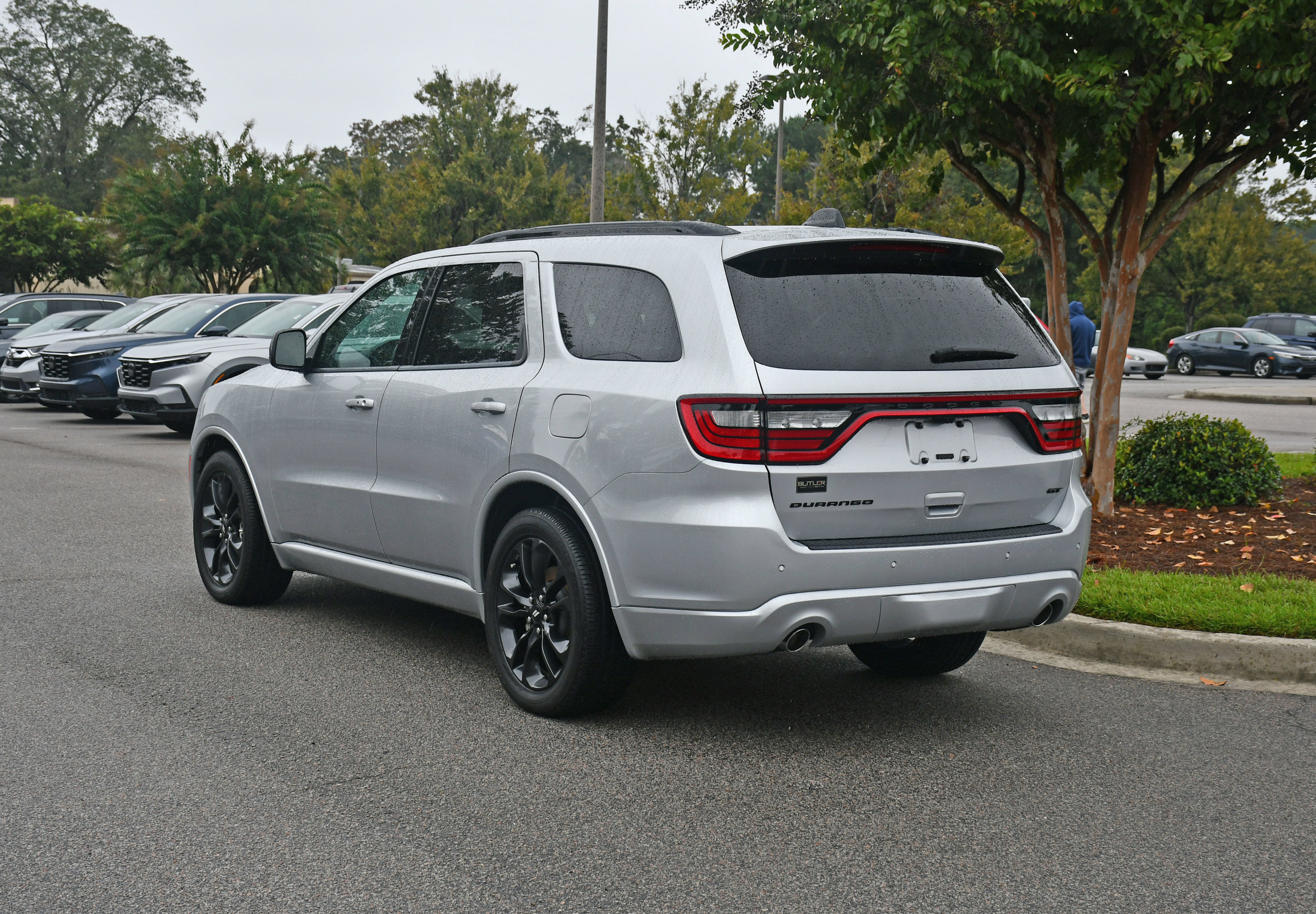 Used 2025 Dodge Durango GT w/ Blacktop Package RWD image 3