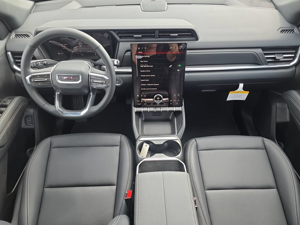 New 2027 GMC Terrain Elevation w/ Elevation Premium Package FWD image 9