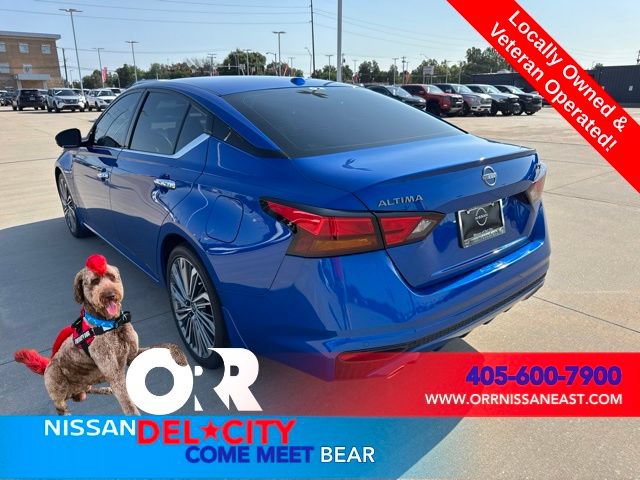 Used 2025 Nissan Altima 2.5 SL FWD video 3