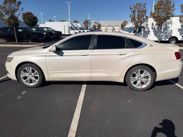 Used 2014 Chevrolet Impala LT w/ Convenience Package FWD image 11