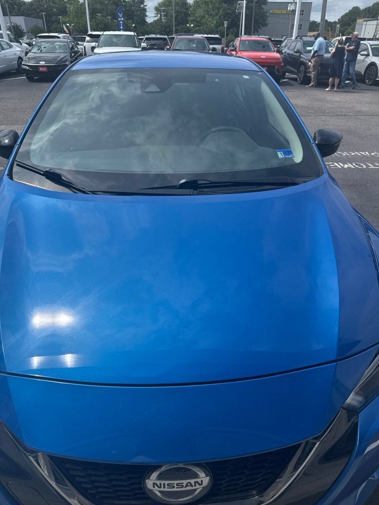 Used 2022 Nissan Versa SR FWD image 13