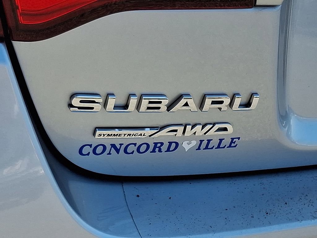 Used 2015 Subaru Legacy 2.5i Limited image 29