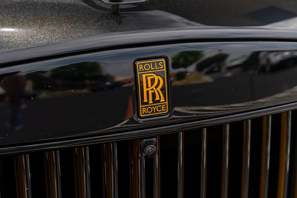 Used 2025 Rolls-Royce Cullinan AWD/4WD image 7