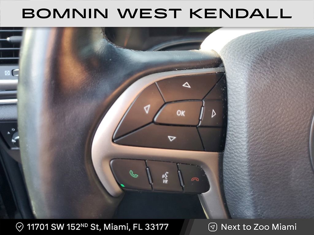 Used 2021 Jeep Grand Cherokee Limited w/ Luxury Group II image 28