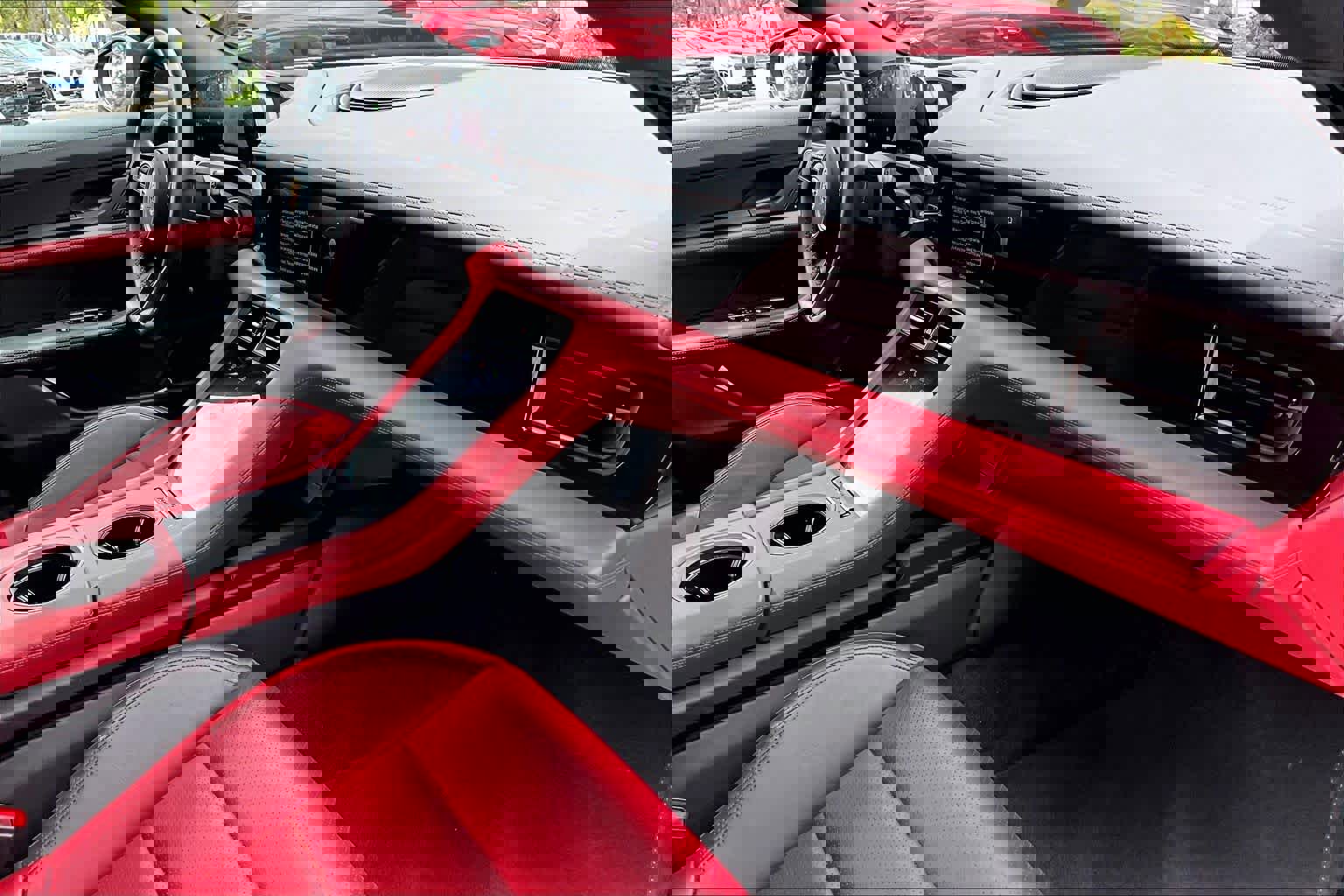 Used 2023 Porsche Taycan image 18