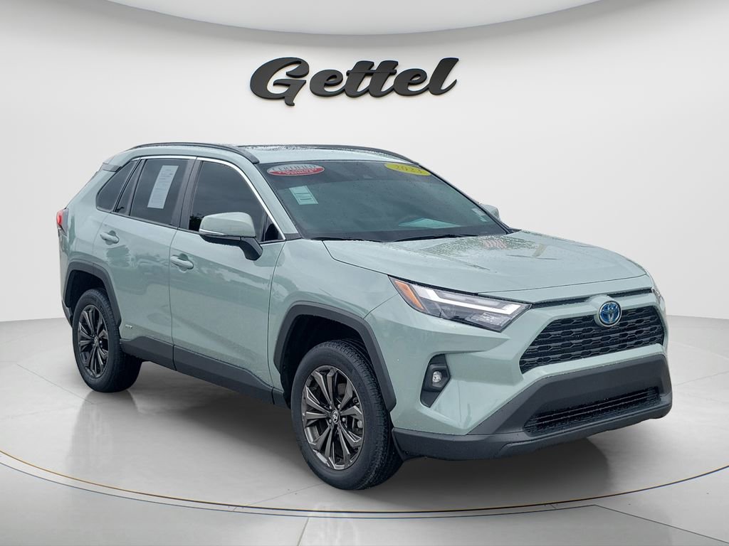Certified 2023 Toyota RAV4 XLE Premium image 2