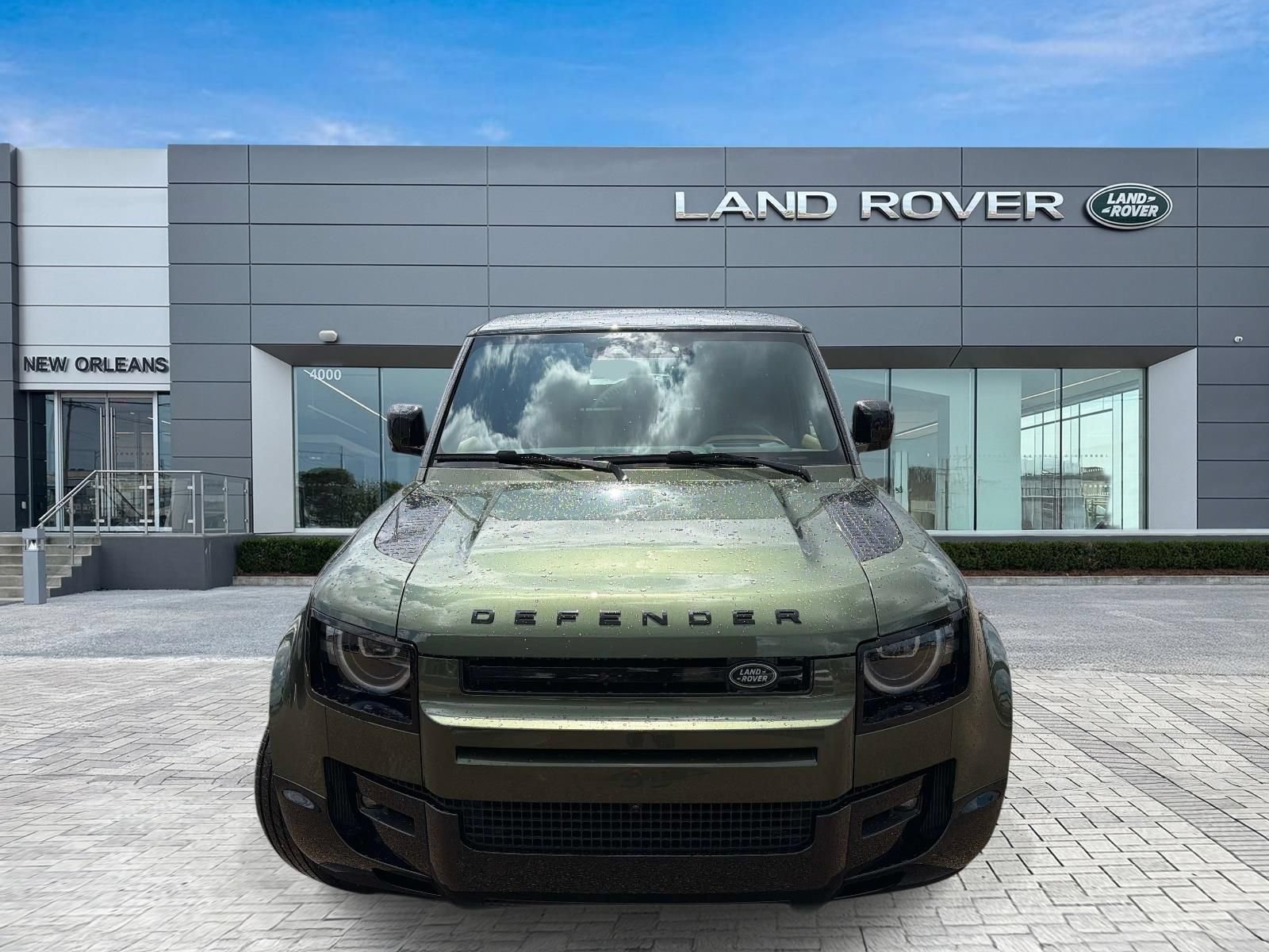 New 2026 Land Rover Defender 110 X-Dynamic SE AWD/4WD image 4