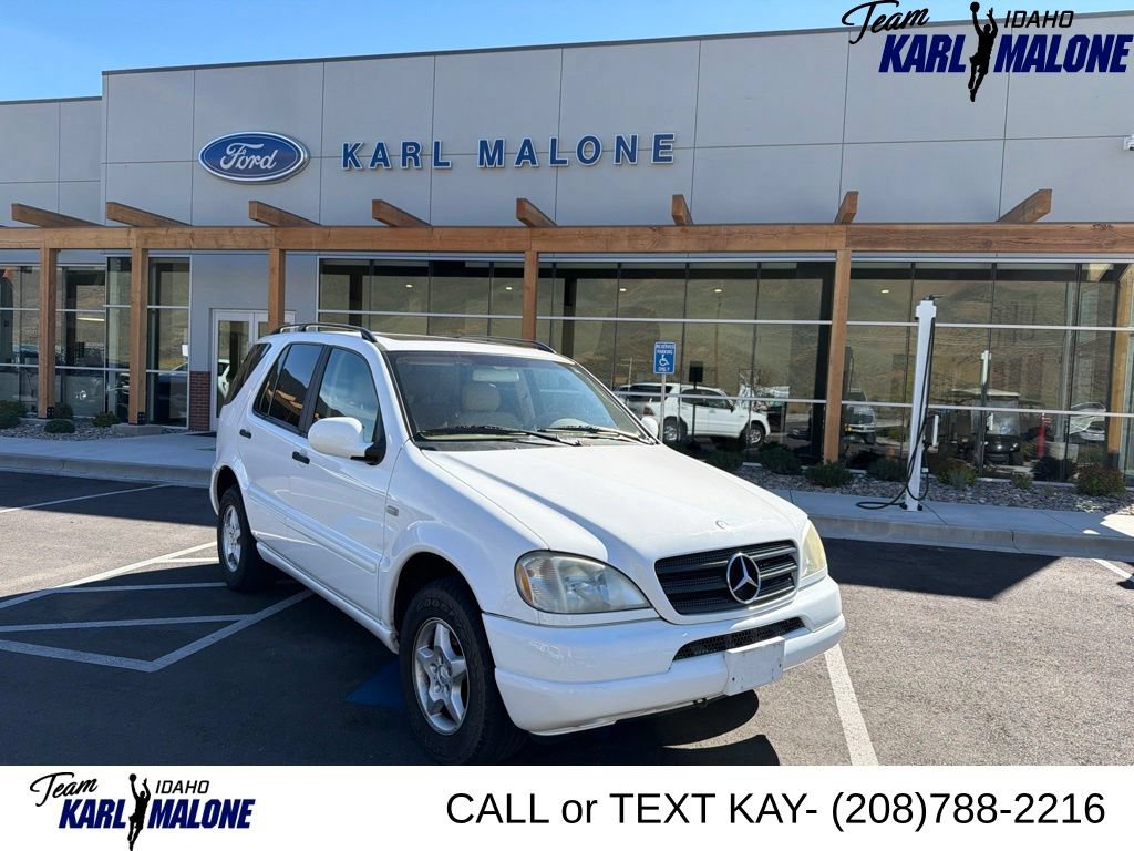 Used 2000 Mercedes-Benz ML 320 4MATIC image 1