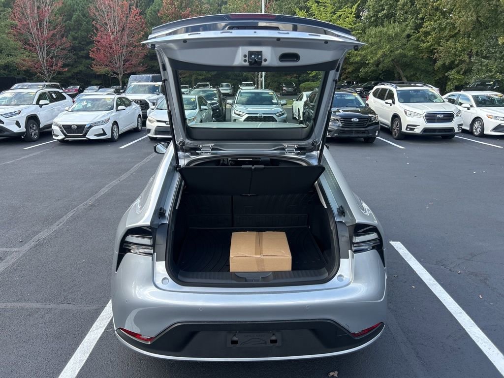 New 2026 Toyota Prius Plug-In Hybrid image 18