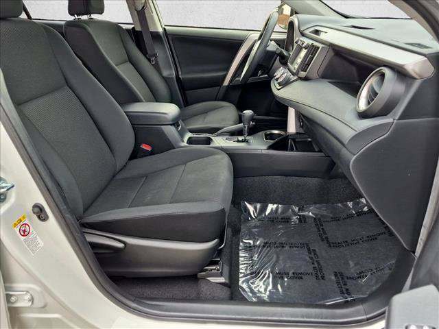 Used 2018 Toyota RAV4 LE w/ All Weather Liner Package AWD/4WD image 21