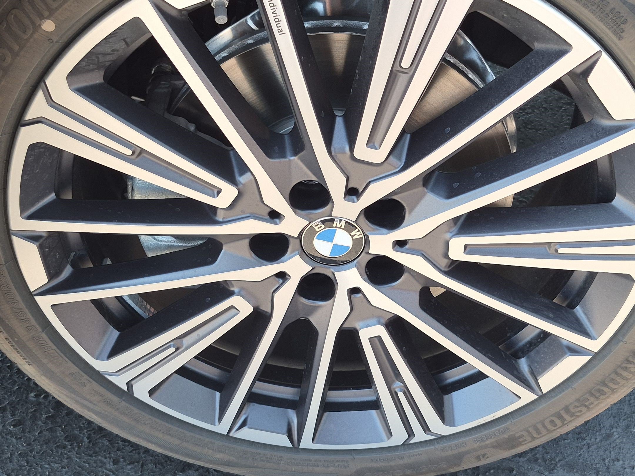 New 2026 BMW X1 xDrive28i w/ Technology Package AWD/4WD image 13