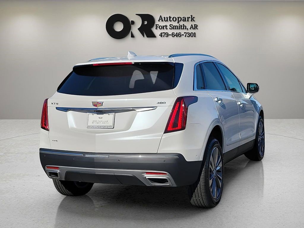 Certified 2025 Cadillac XT5 Premium Luxury w/ Technology Package image 5