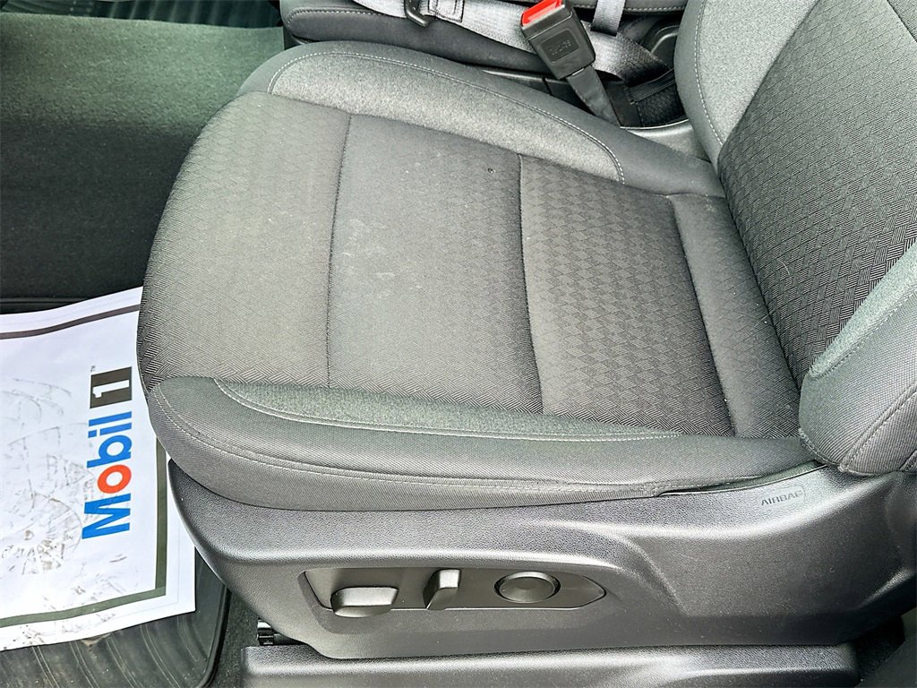 Certified 2025 Chevrolet Silverado 1500 LT image 18