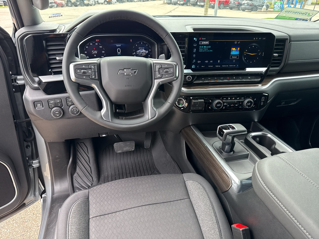 New 2026 Chevrolet Silverado 1500 RST w/ Safety Package AWD/4WD image 15