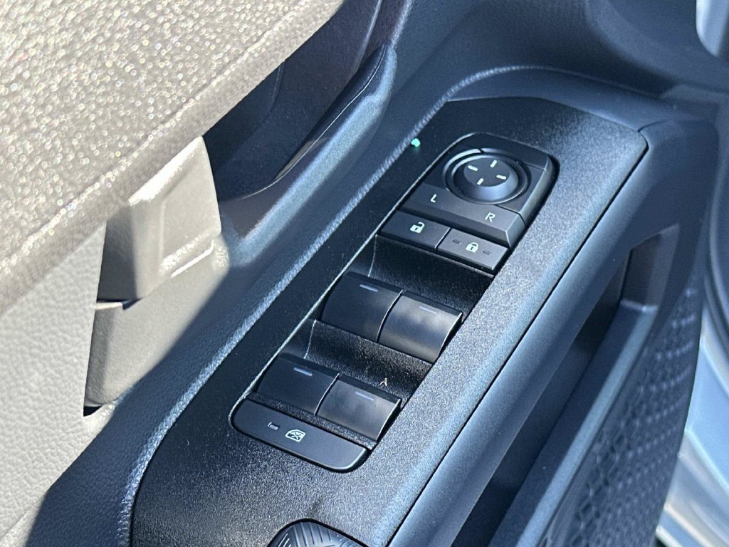 Used 2025 Toyota 4Runner SR5 RWD image 24