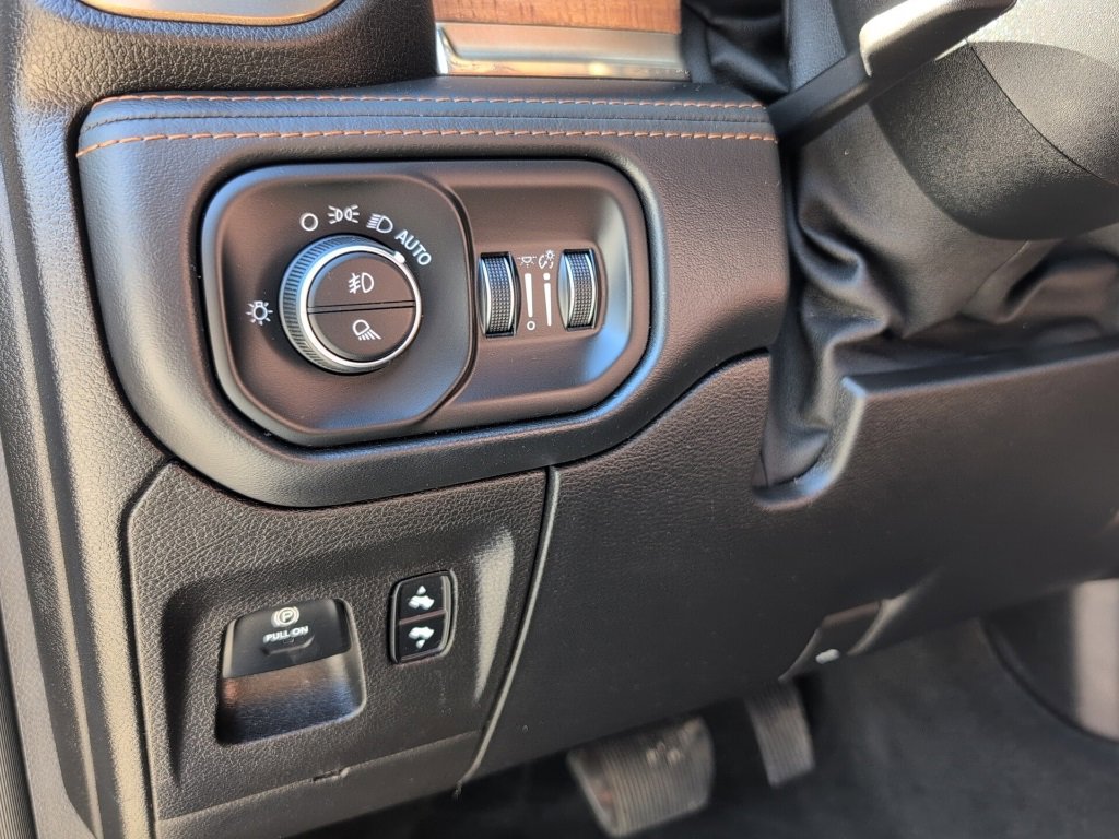 Used 2019 RAM 1500 Limited image 14